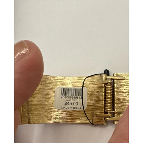 NWT Chico's Hinged Lane Cuff Bracelet Hammered Goldstone Silver Sparkle - Picture 3 of 4